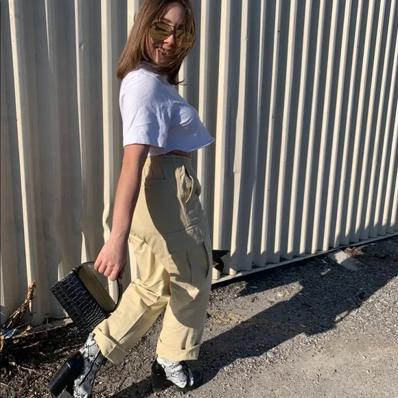 Utility Cargo Pants in Beige - Picture 6 of 8